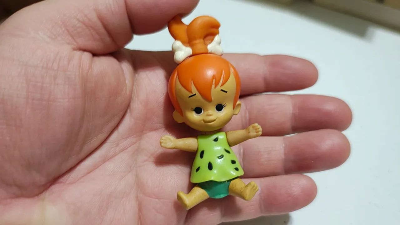 Bonequinha Pebbles Flintstones - Pedrita para coleção 