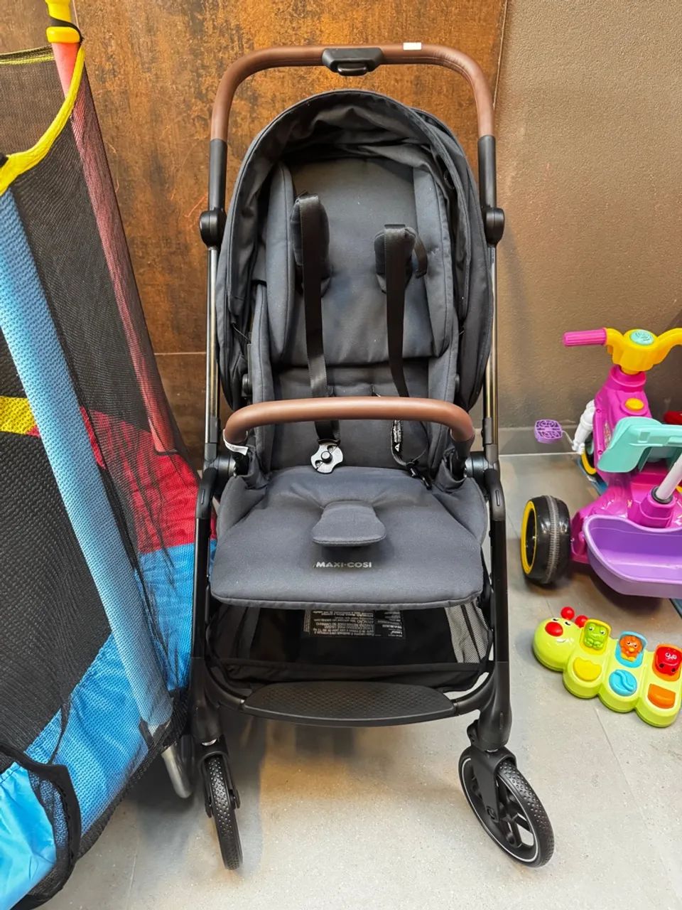 Carrinho de bebê Maxi-Cosi Leona 2