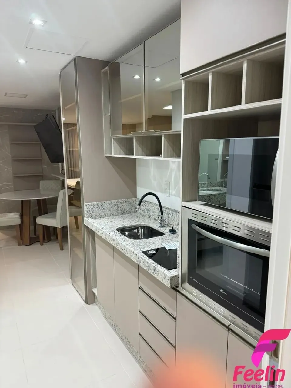 Oportunidade para investidor - Studio pronto para locação a uma quadra da beira mar norte