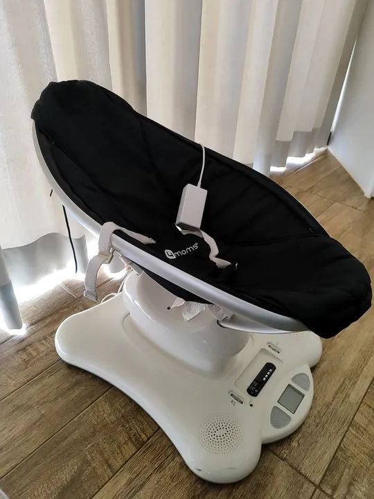 Cadeira de descanso e balanço eletrônica 4 moms