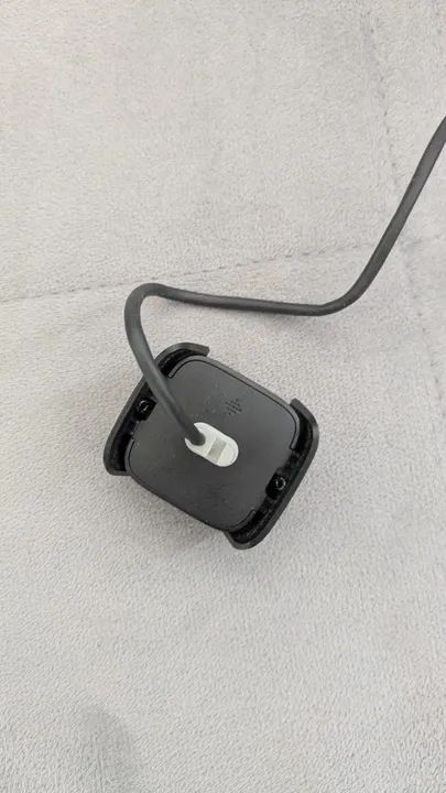 Carregador Smartwatch Fitbit Versa 2 - Foto 2