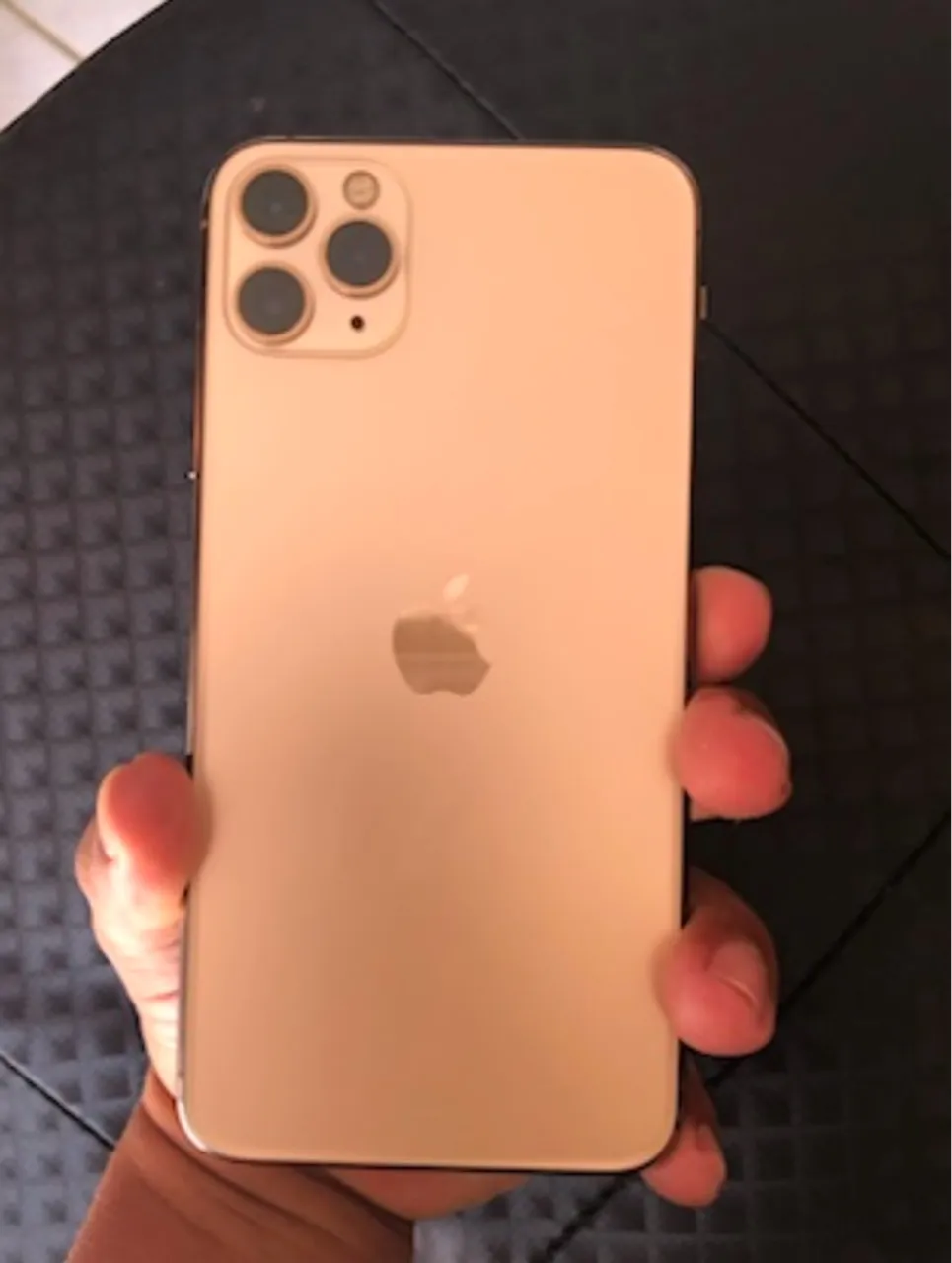 iPhone 11 Pro Max GOLD