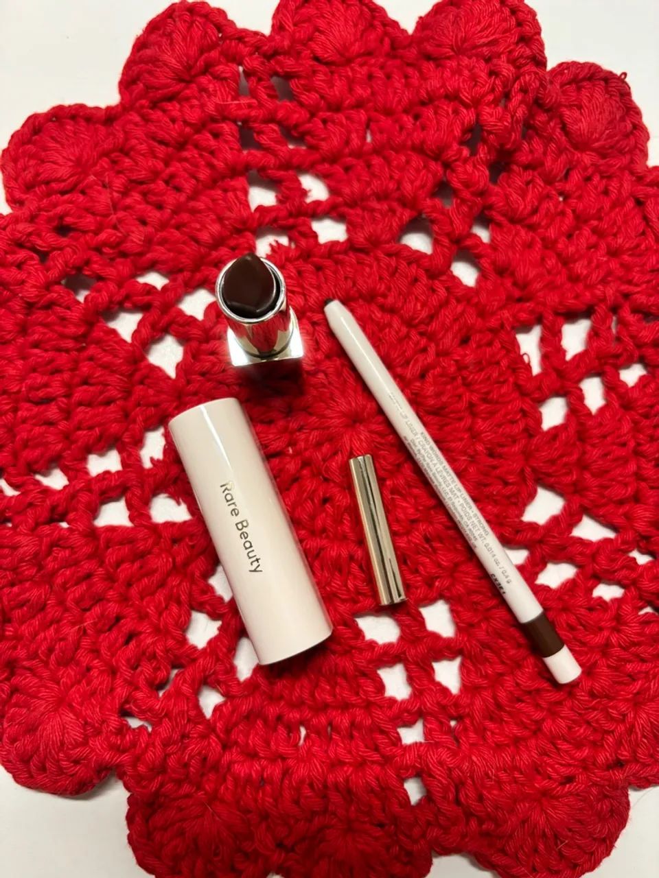 batom + lápis labial rare beauty - Foto 3