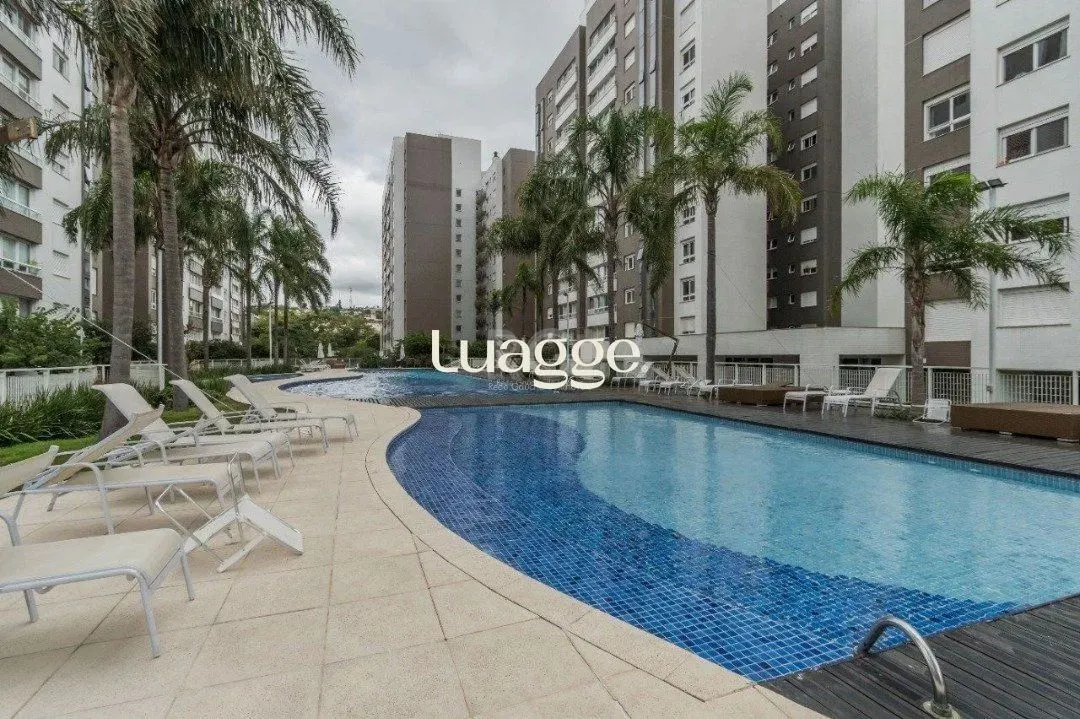 APARTAMENTO SEMIMOBILIADO PARA LOCAÇÃO NO BAIRRO MENINO DEUS- 159m² ÁREA PRIVATIVA- 04 QUA