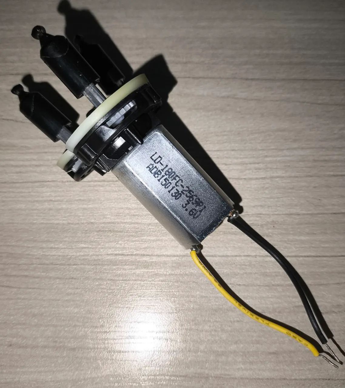 Carcaça Completa + Motor Barbeador Philips AquaTouch AT756 / AT891 - Peças  - Foto 4