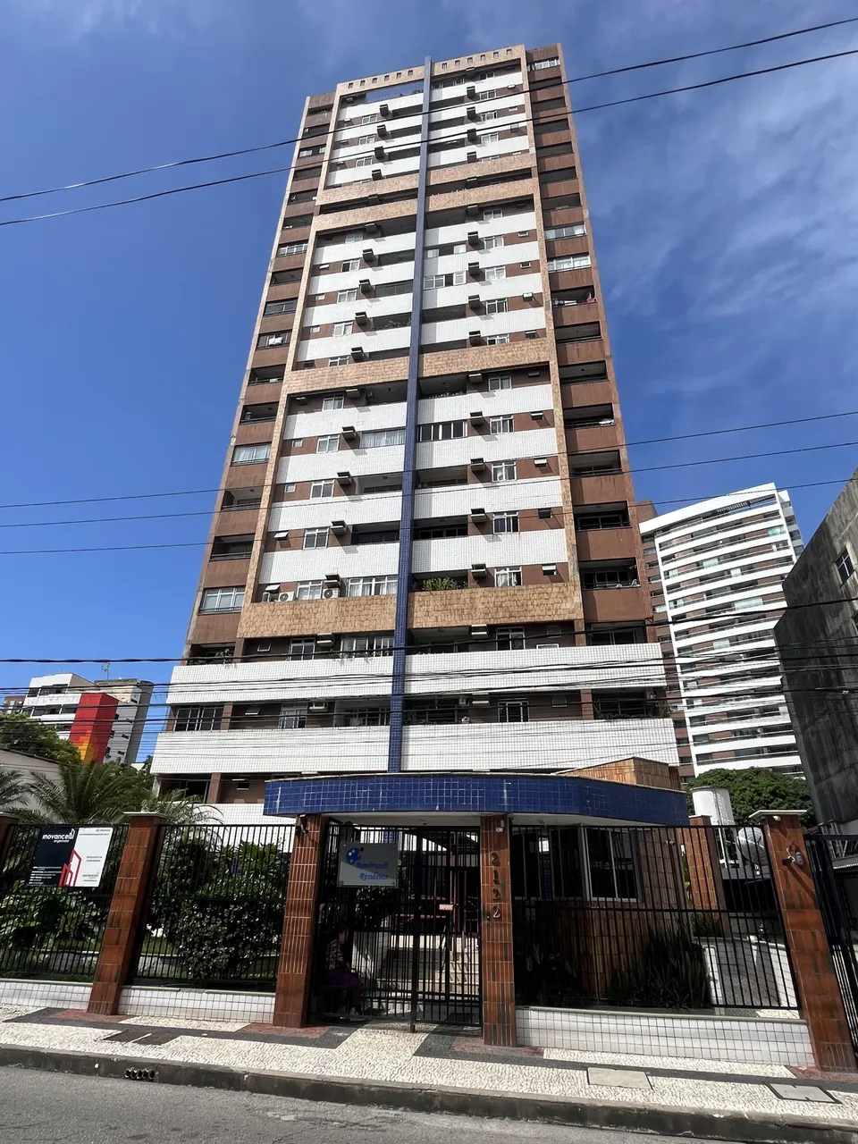 Imóvel p/ Aluguel - 3 quartos - 2 suítes - 68m2 - 2 vagas - Aldeota - Fortaleza - CE