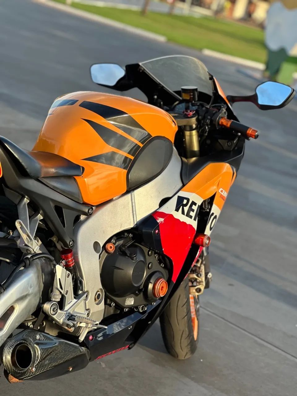 Honda CBR 1000RR - Foto 3