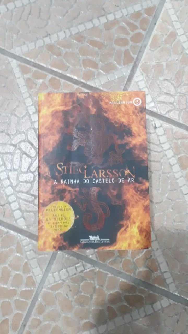 LIVROS DA TRILOGIA MILLENNIUM - Foto 4