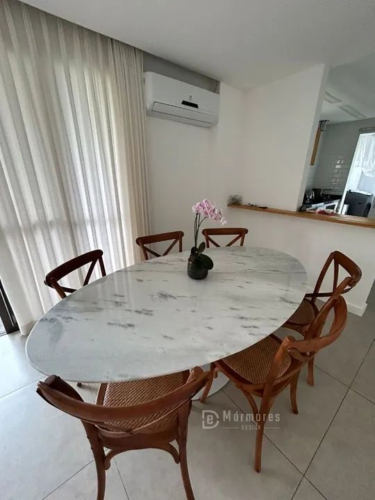 Mesa saarinen em mármore espírito santo  - Foto 3