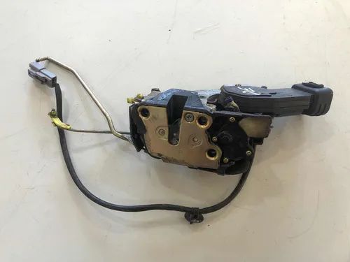 Fechadura Porta Dianteira Esquerda Toyota Corolla 2002 6346