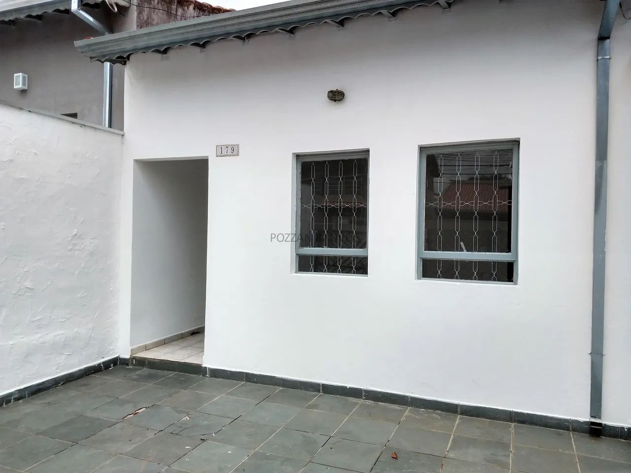 Casa térrea para alugar em Indaiatuba, 2 dormitórios sendo 1 suíte, bem localizada
