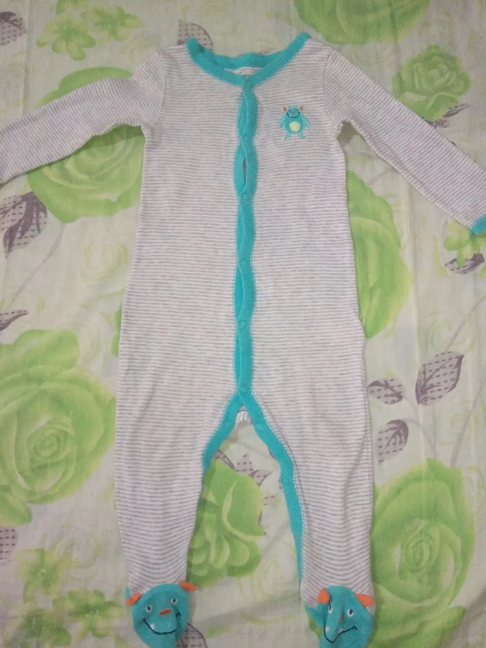 Macacão para Bebê -Carters - Tamanho 9 M