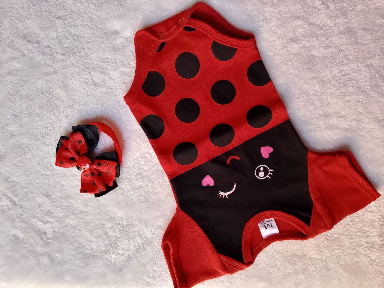 roupinhas de mesvesariio Tamanhos M e G 25$ cada  - Foto 2