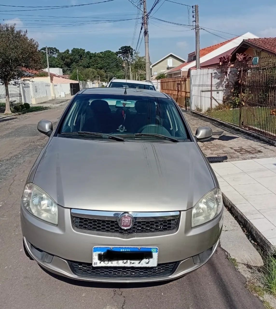 Siena 1.0 2014 Completo Impecável 