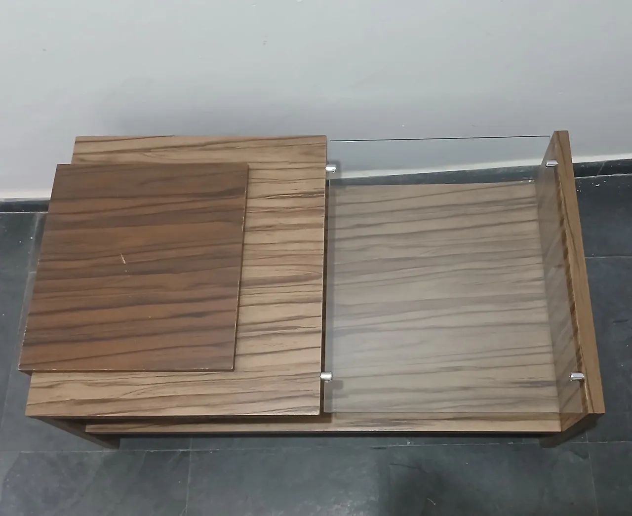 MESA DE CENTRO RETANGULAR COM TAMPO DE VIDRO  - Foto 5