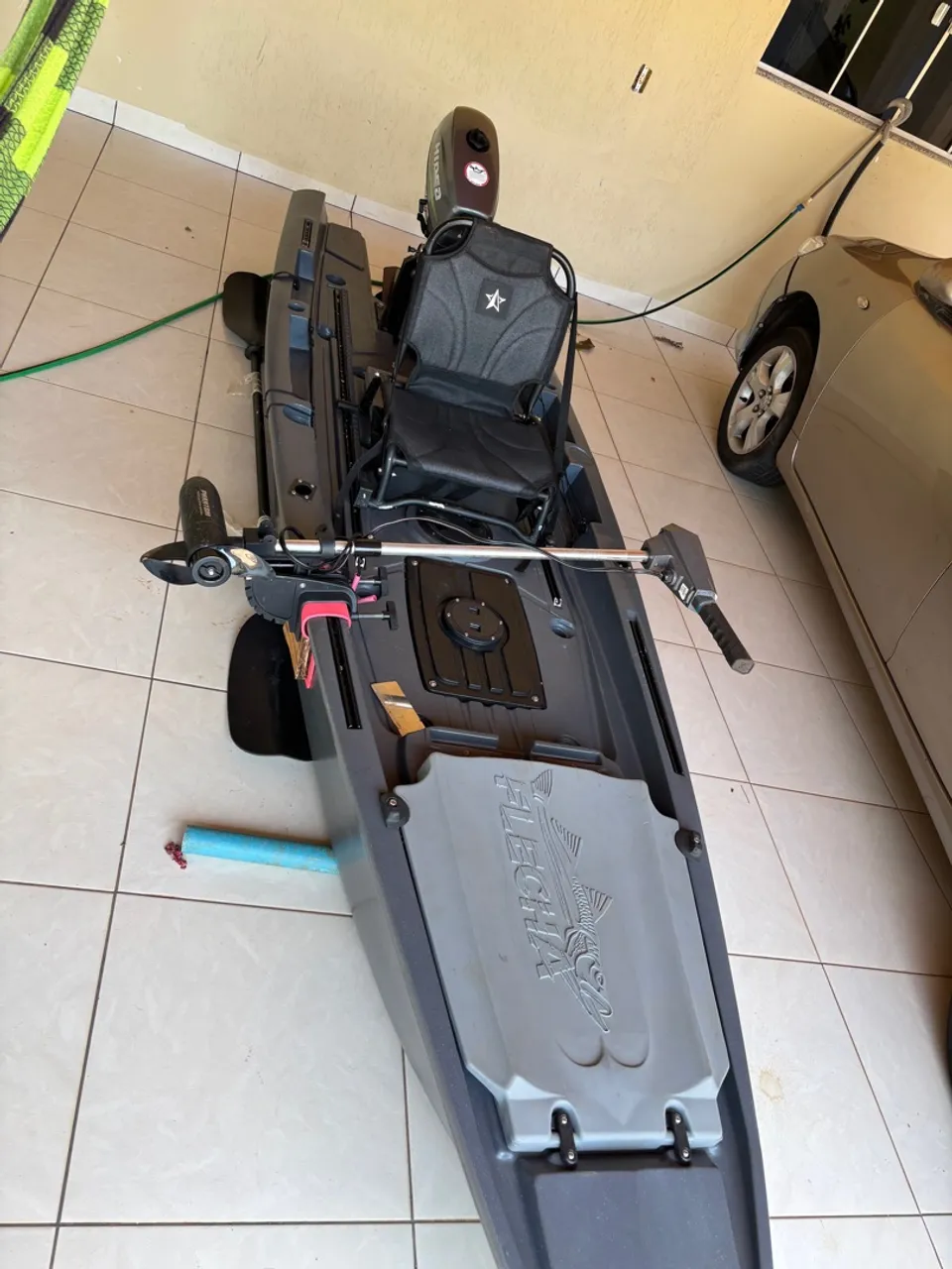 Caiaque de pesca flexa