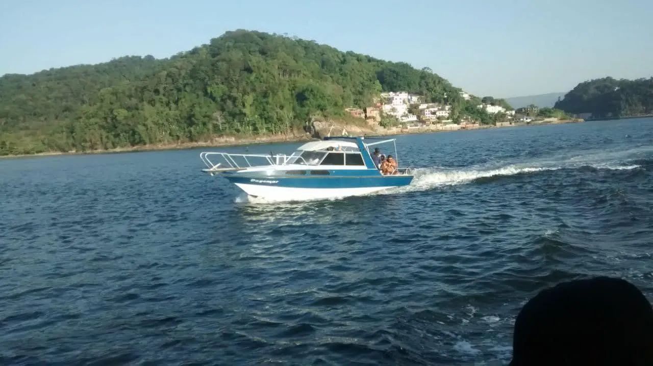 Lancha DM 26 pés Motor MWM Turbo Diesel  - Foto 5