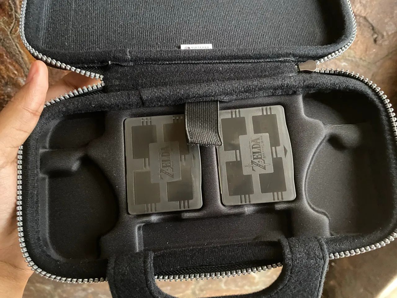 Case Nintendo Switch - Oficial Nintendo  - Foto 2