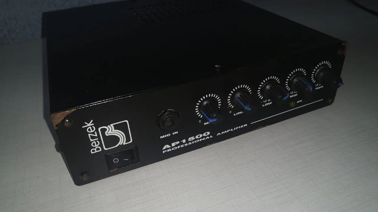 Amplificador berzek videoke  Mixer  - Foto 2