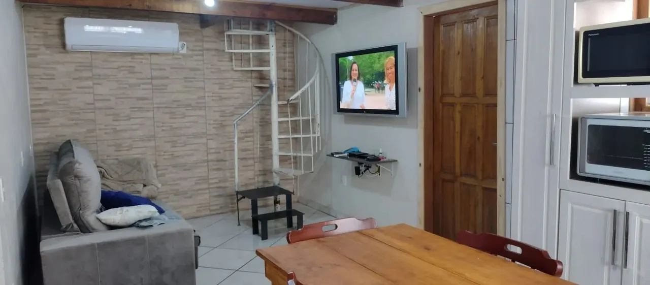 Casa em rua Otaviano do Amaral Pires - São Luiz - Canela/RS