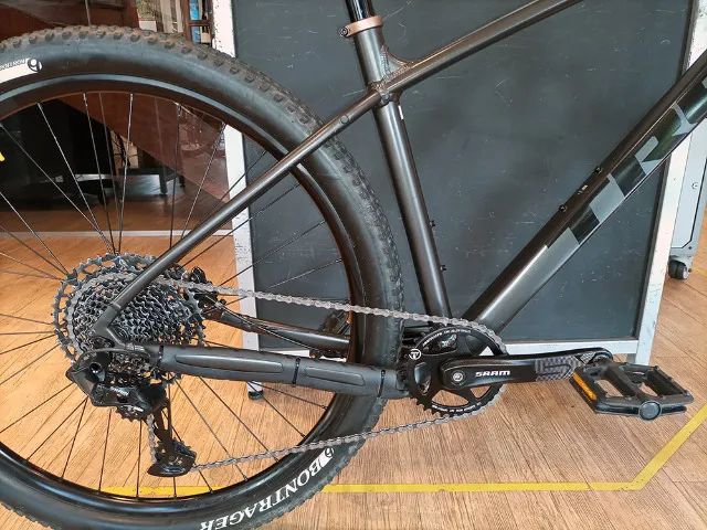 Bicicleta usada Trek Marlin 8 (tamanho G) - Foto 2