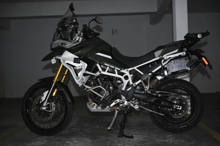 Tiger 900 Rally Pro 2022 | PPF + Acessórios (Com ou Sem Baús GIVI) - Foto 6