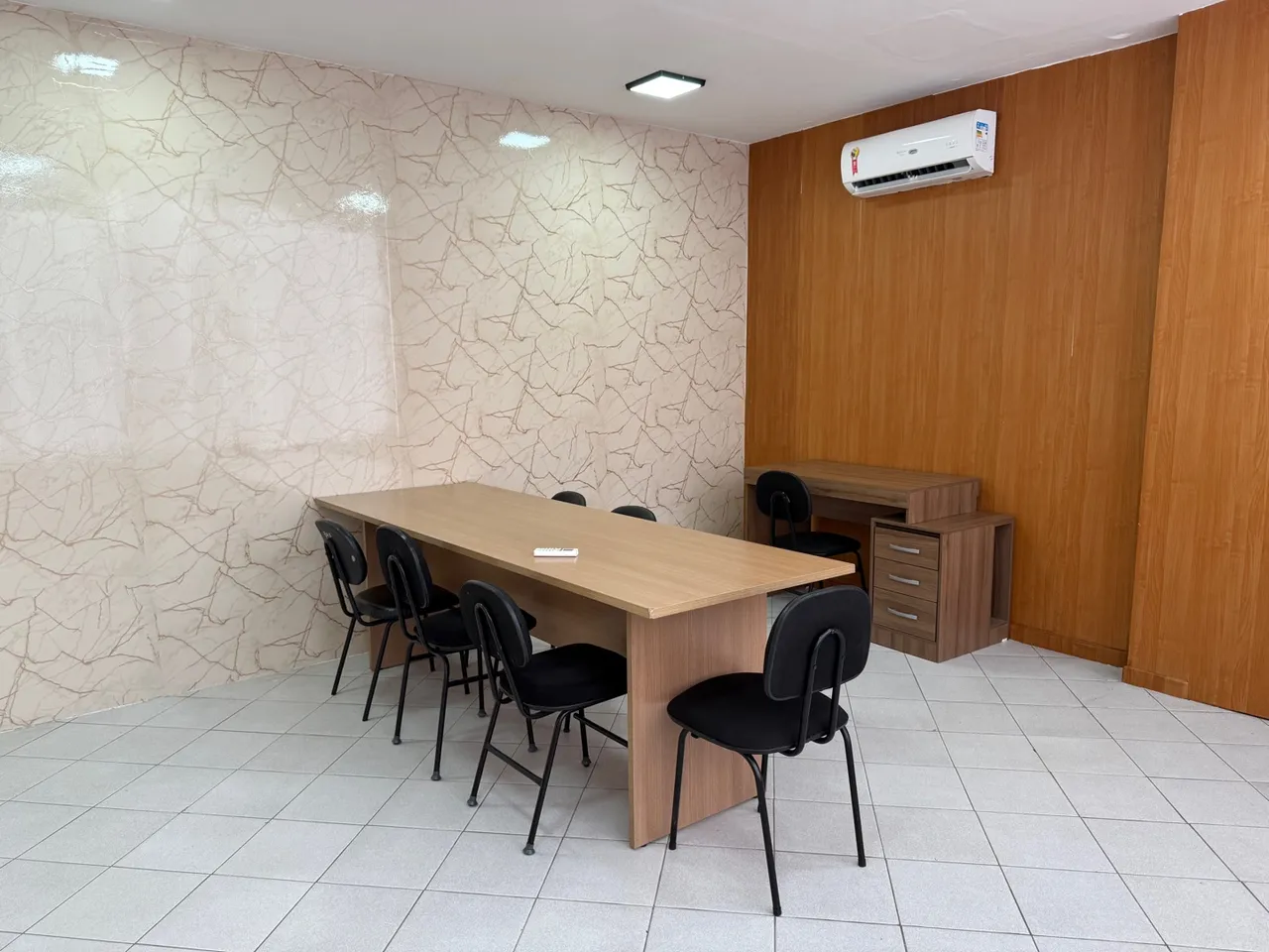 Aluguel sala comercial na Marambaia
