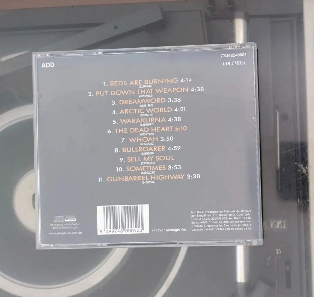 CD Midnight Oil " Diesel and Dust" (usado) - Foto 2