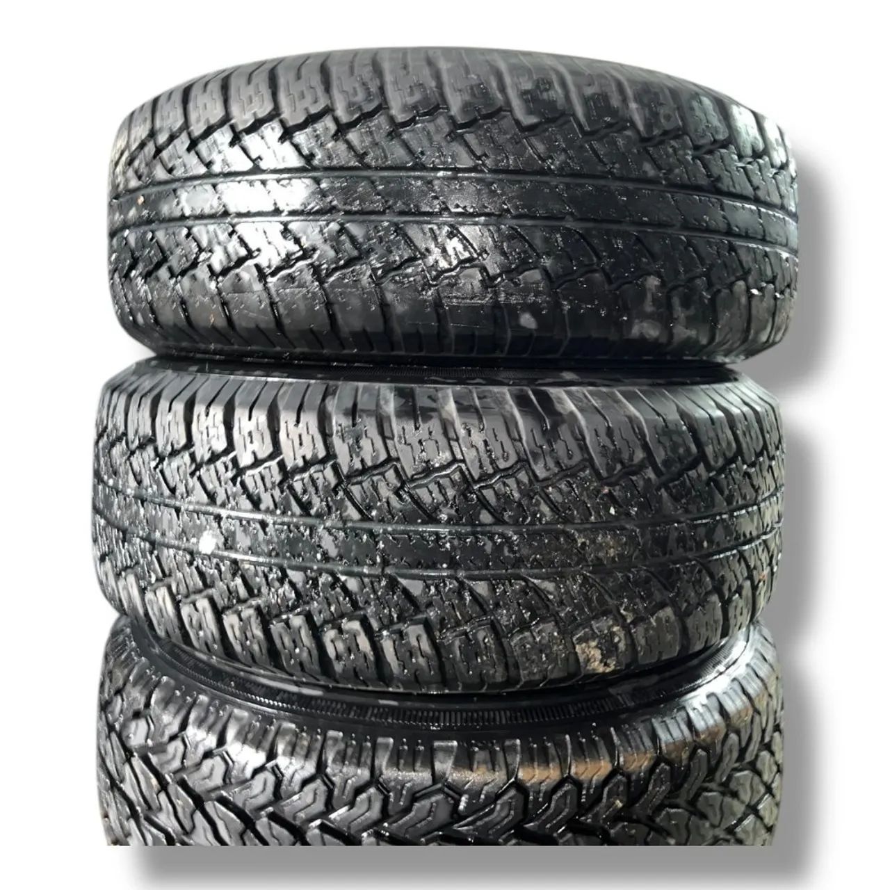 Jogo roda aro 16 com pneu 235 70 Mitsubishi pajero tr4  - Foto 8