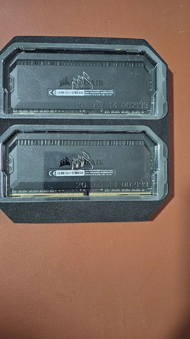 Memória RAM Corsair Dominator Platinum RGB 16GB DDR4 3600MHz - Foto 4