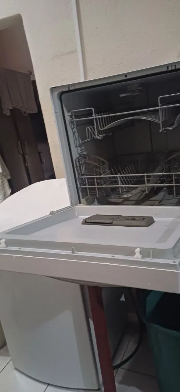 Lava Louças 8 Serviços Brastemp Branca - BLF08BB 220v - Foto 2