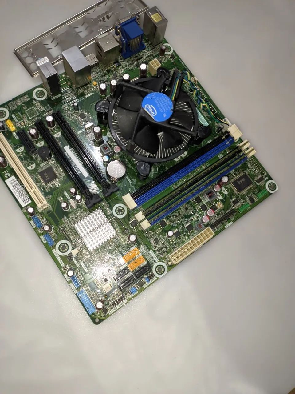 Kit i5 2400 4Gb placa mãe 4 slot - Foto 4