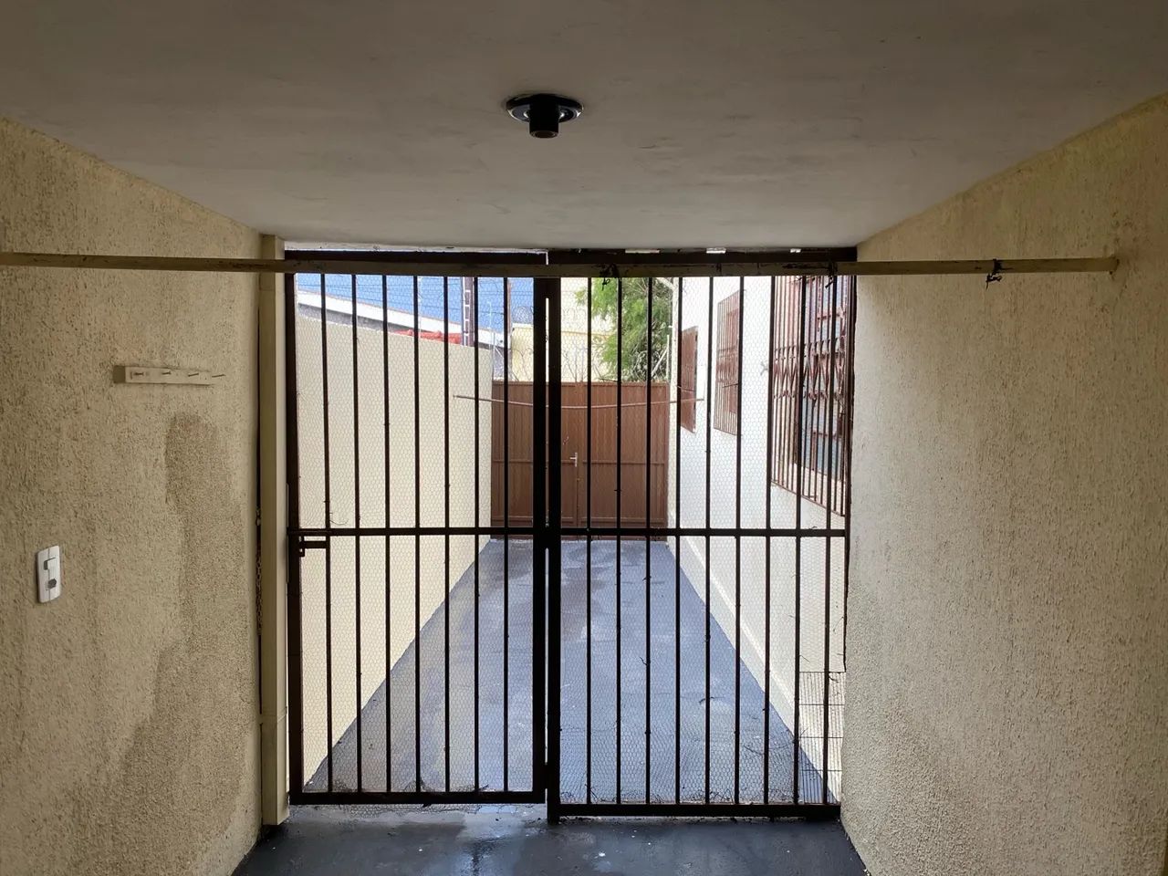 Vende-se Direto Proprietário Casa de Esquina toda pedra por fora em Ribeirão Preto  - Foto 5