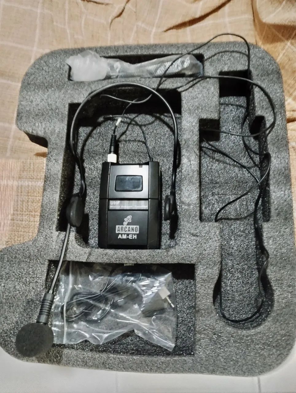 Vendo microfone de cabeca