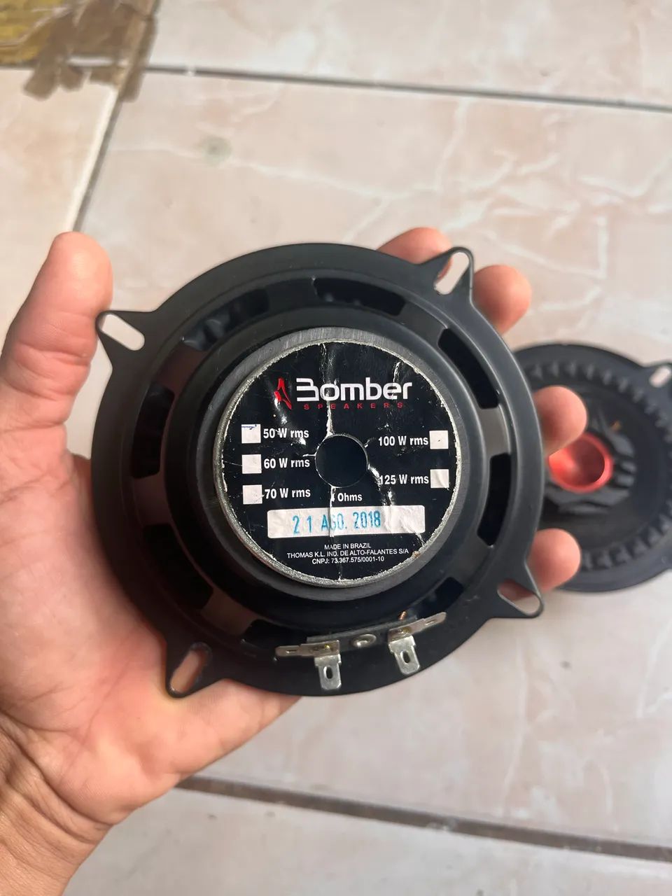 Vendo alto-falantes Bomber BBR Triaxial 5 polegadas 