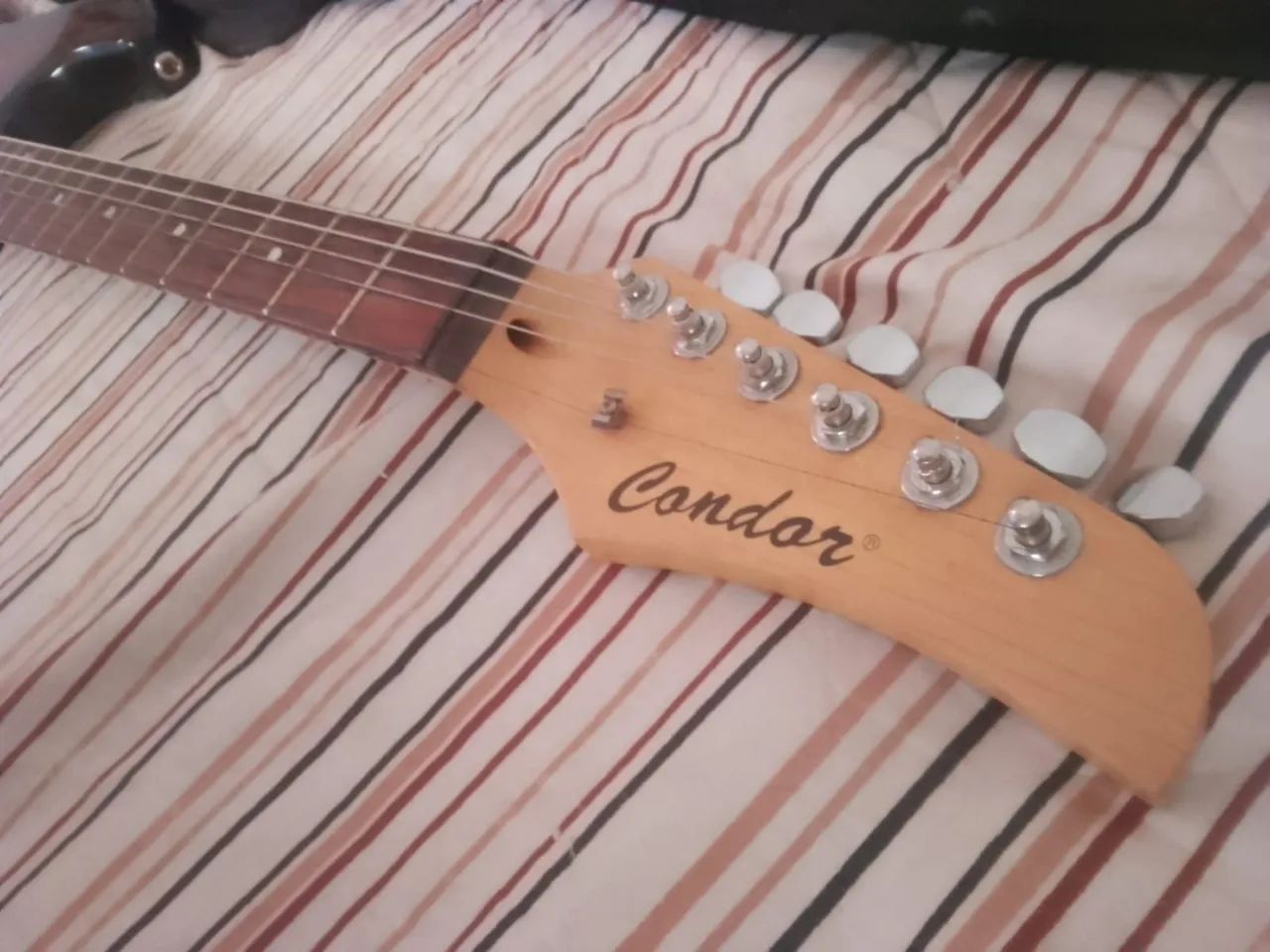 ? Guitarra Condor RX-30 + Bag - Excelente Estado ? - Foto 3