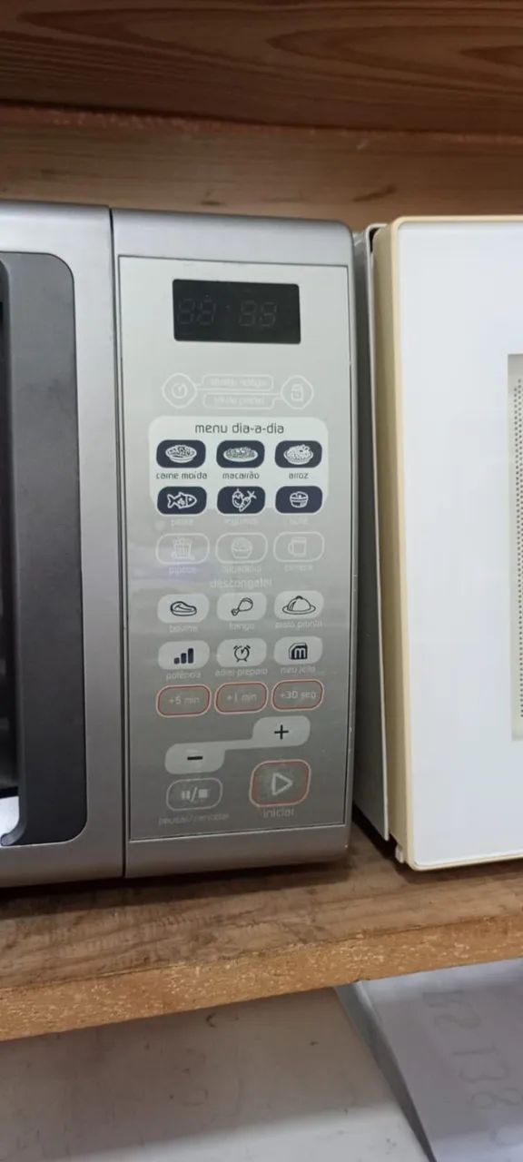 Micro ondas Brastemp 30 litros - Foto 3