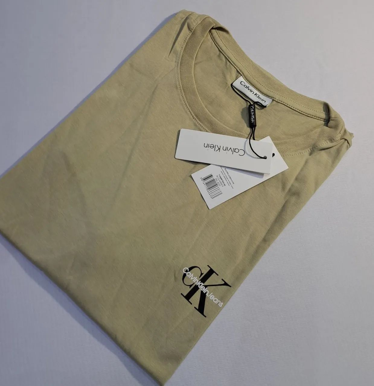 Camiseta Calvin Klein Bege - Foto 2