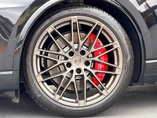 Porsche Macan Turbo (elétrico) 2025 - Foto 3