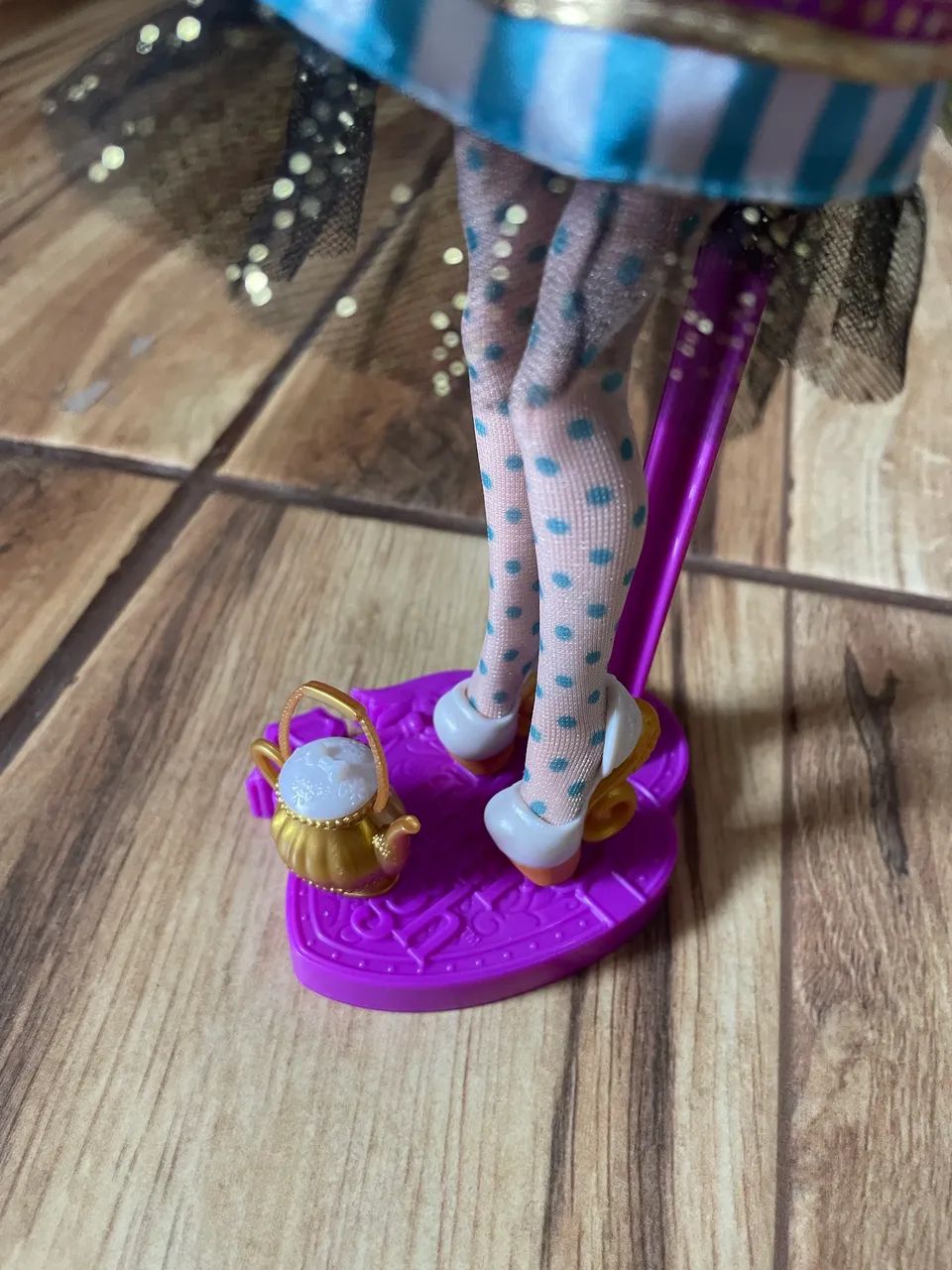  Ever after high maddie básica first chapter completa com caixa - Foto 5