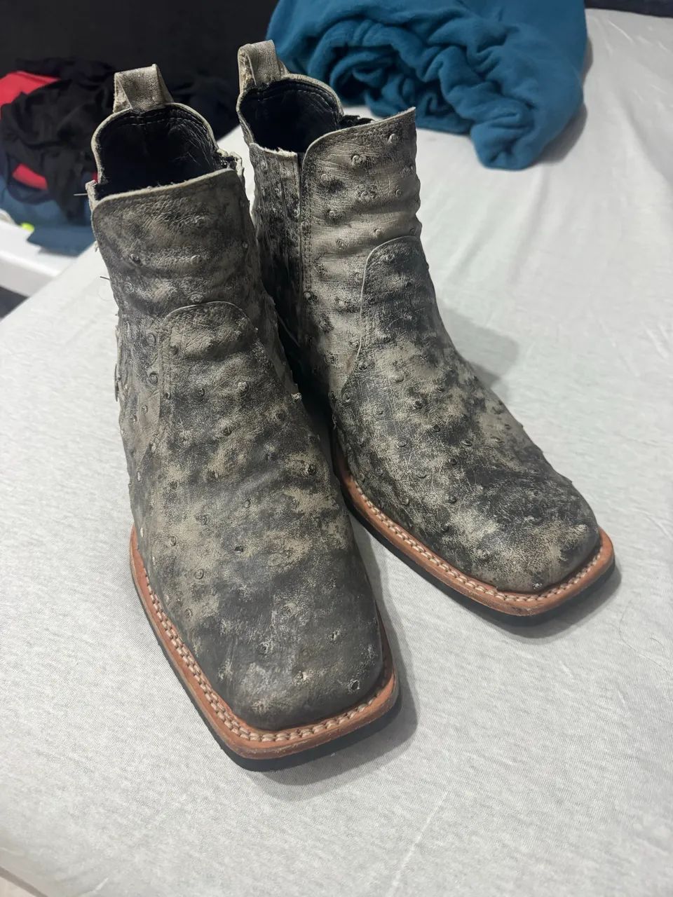 Bota couro de avestruz 