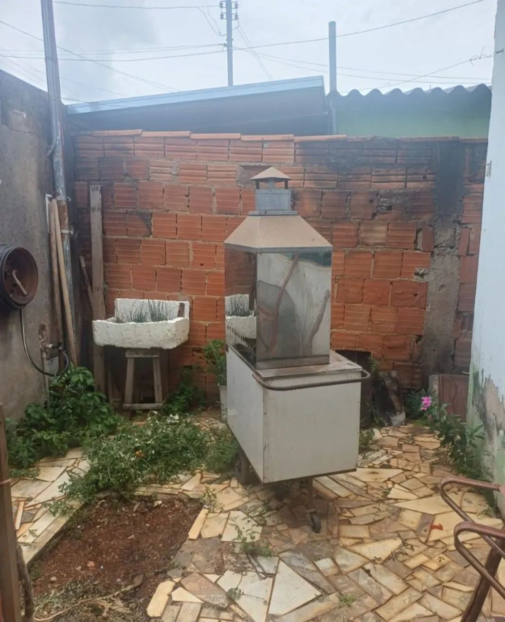 Churrasqueira bem conservada