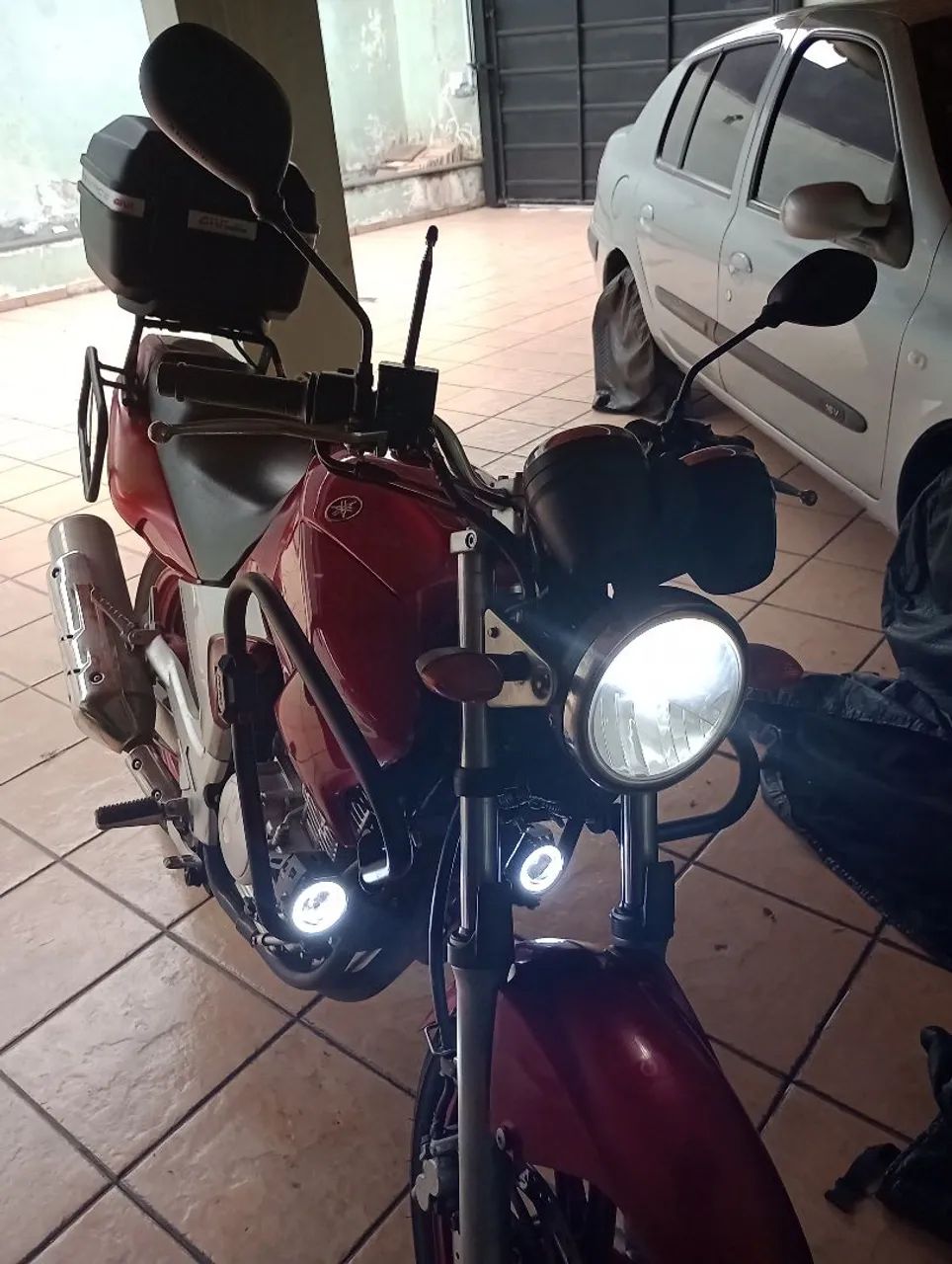 Fazer 250 ano 2008  - Foto 2