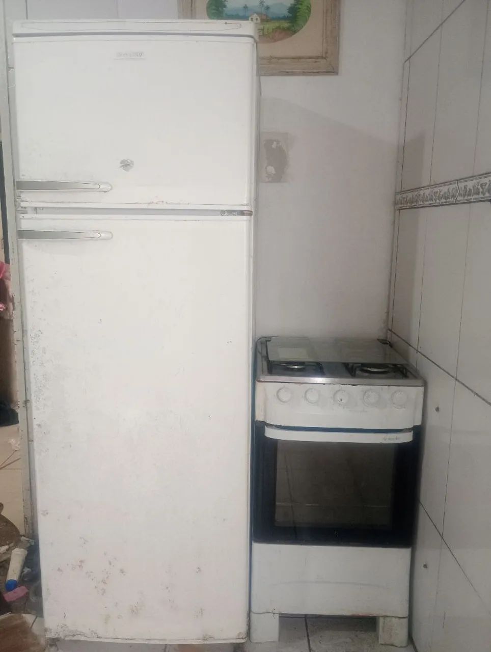 Fogão e geladeira 