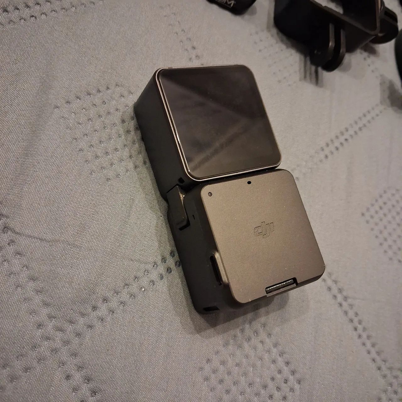 Câmera Dji Action 2 Dual Screen 128gb - Câmeras e Filmadoras