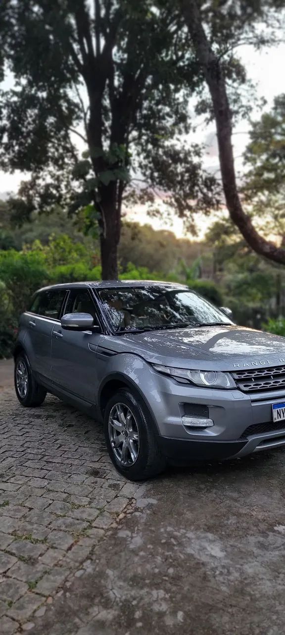 Land Rover Range Rover Evoque Pure 2.0 Aut. 5P 2012