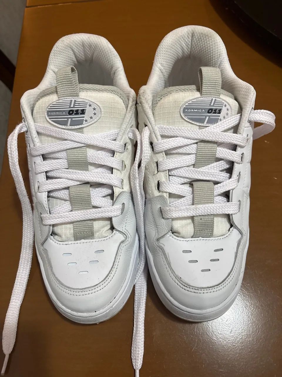 Tênis hocks formiga 011 Branco
