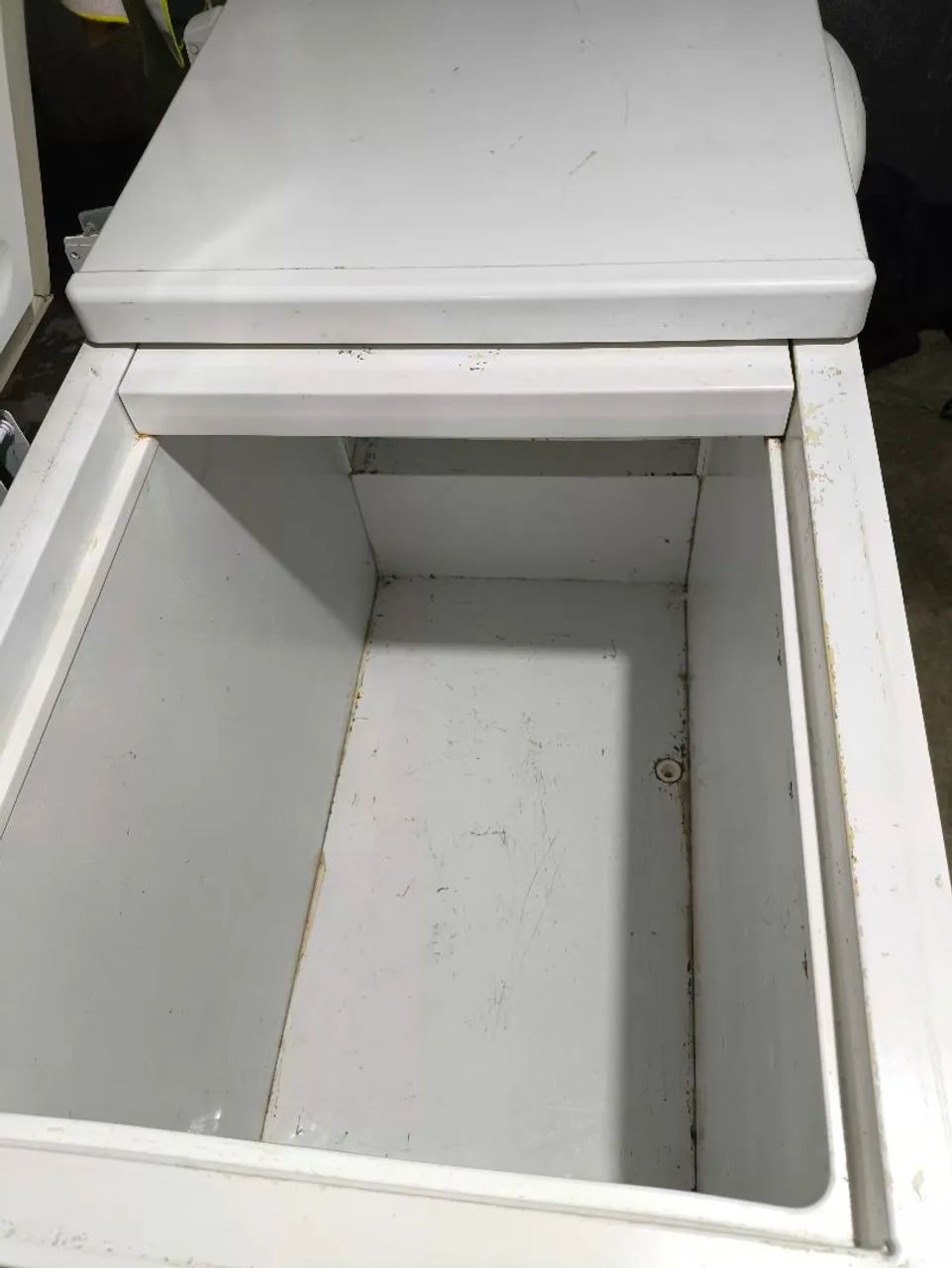 Freezer 2 portas horizontal com rodinhas - Foto 4