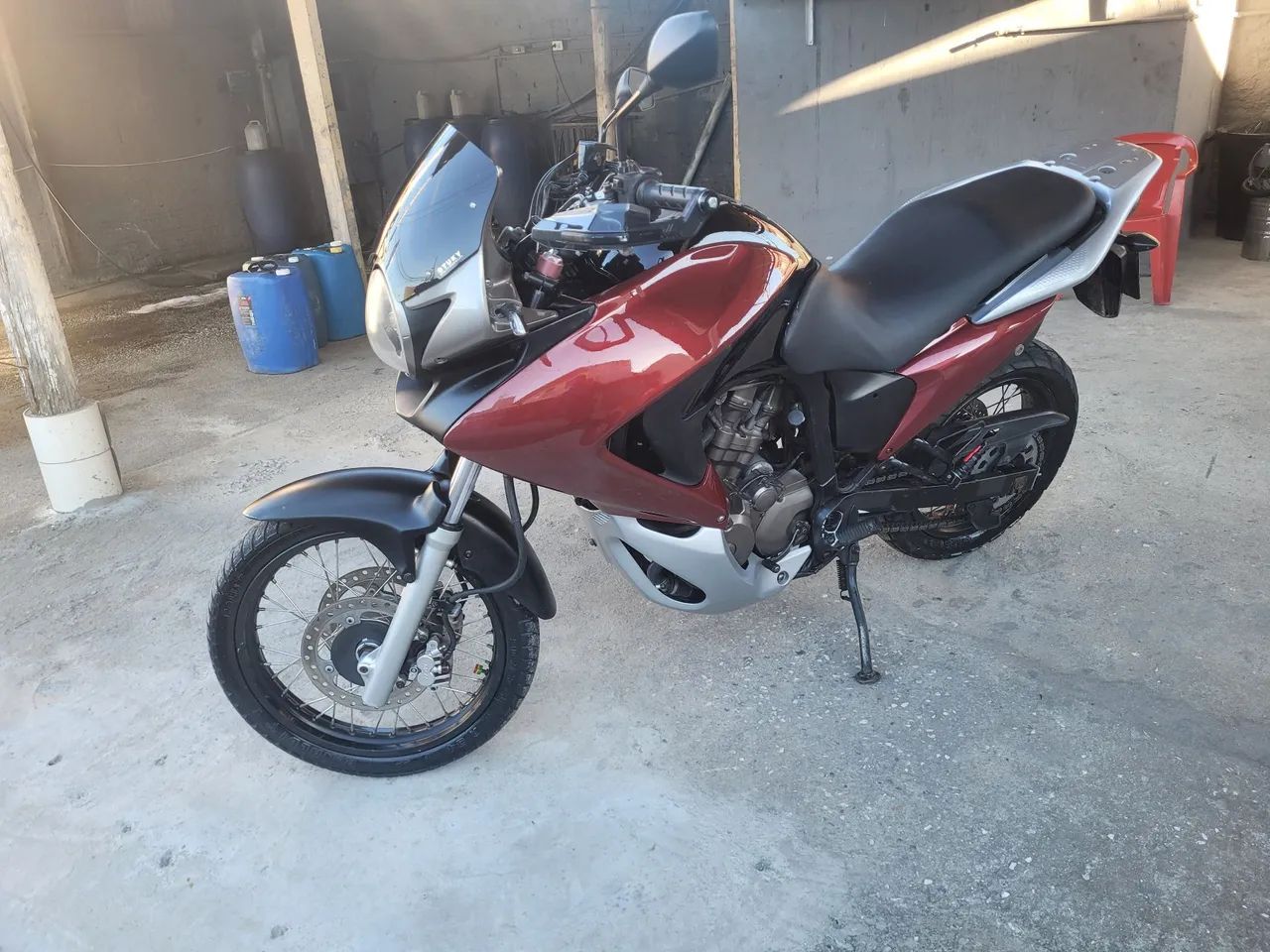 Honda 700v Transalp 2011 - 1503694412 | OLX