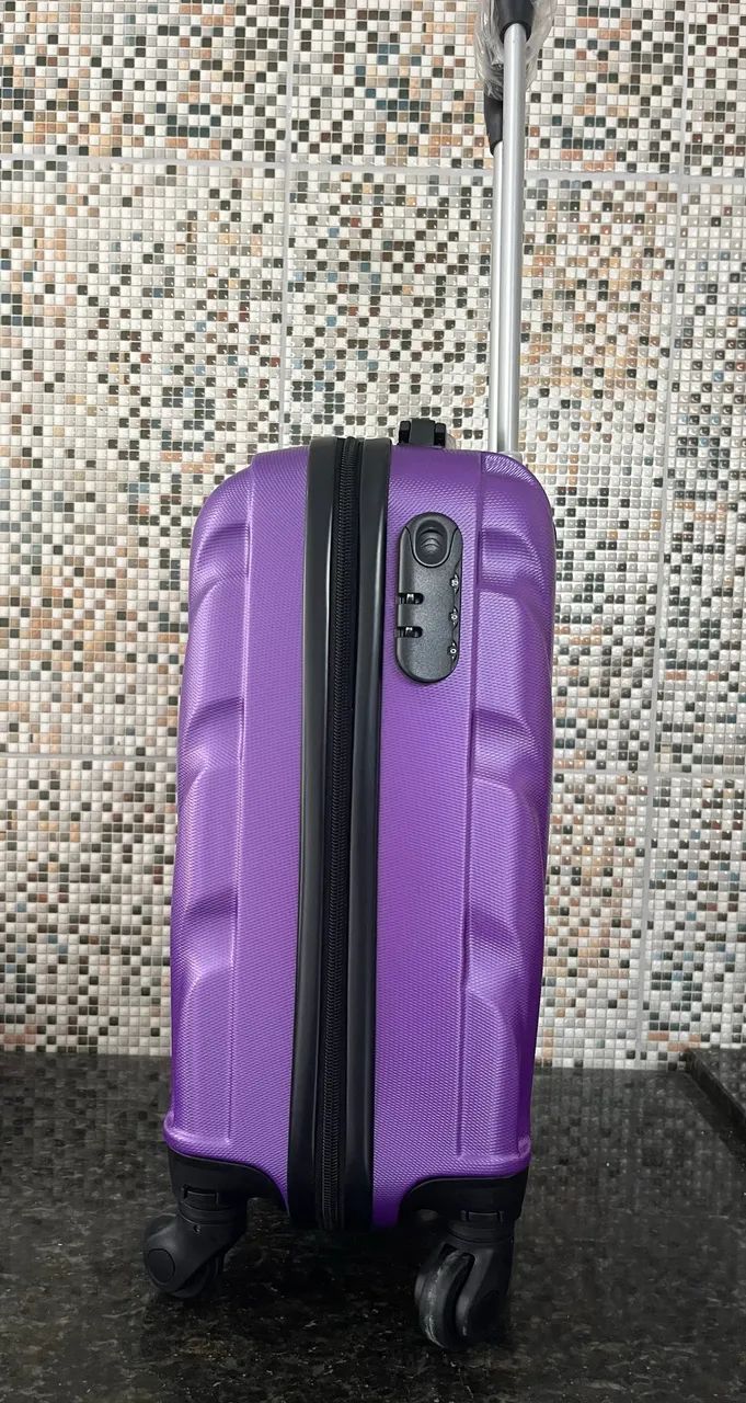 Mala Bordo Swiss Move 8 kilos Roxo Nova 